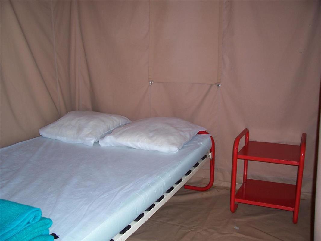 Готель Camping Au Bois Dormant Chauffour-sur-Vell Екстер'єр фото